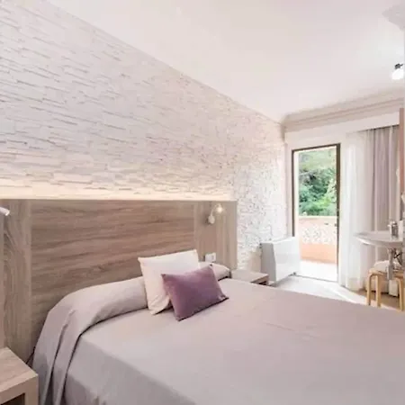 Na Taconera Font de sa Cala