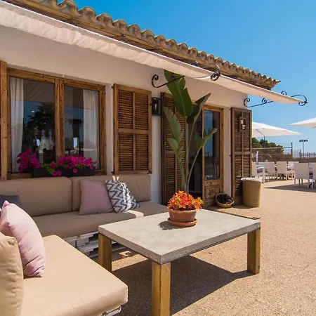 Hotel Na Taconera 4*