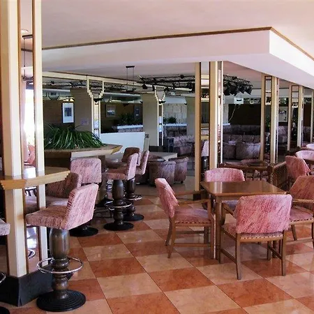 Na Taconera Hotel
